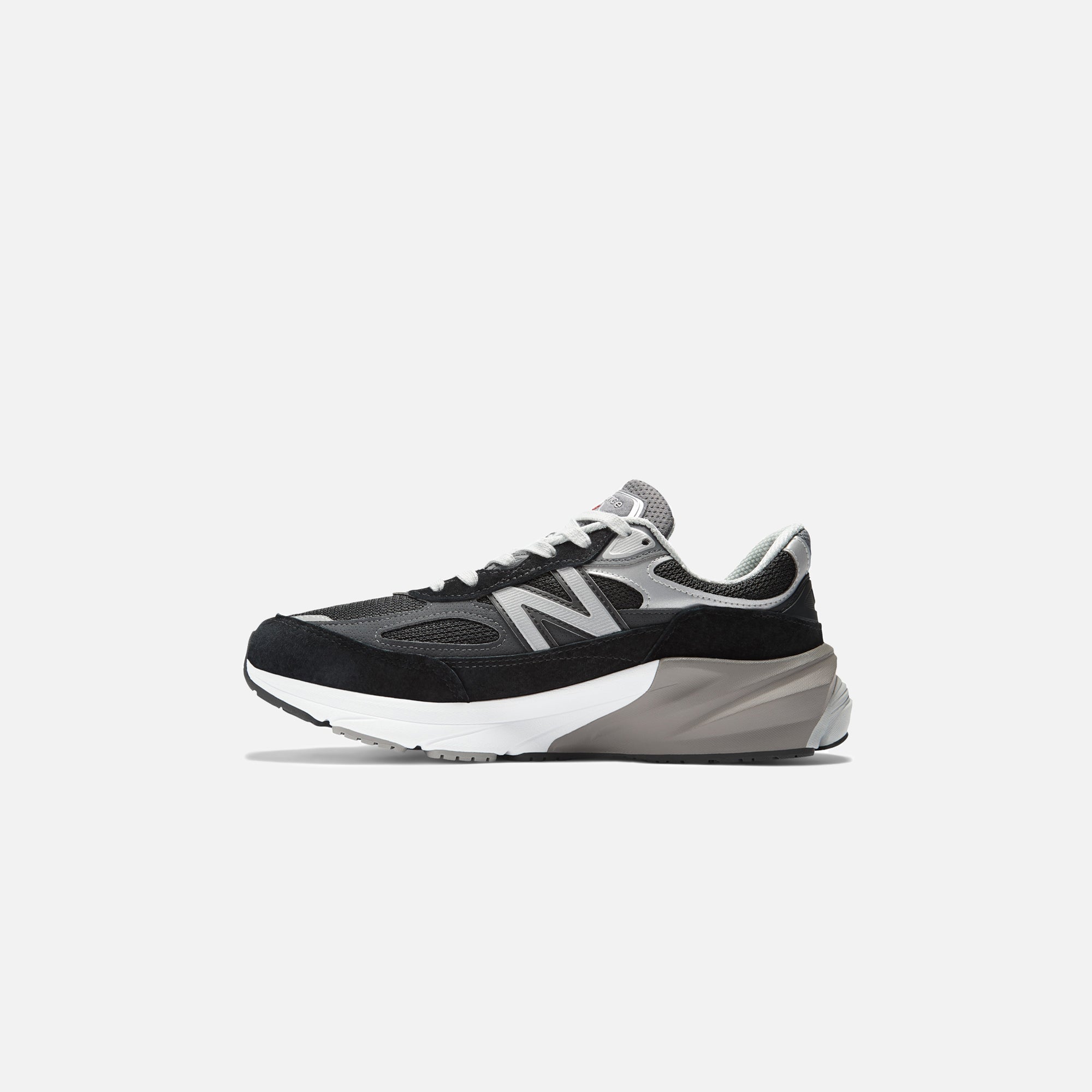 Wmns 990 V6 Black New balance – Гарантія оригінальності – вид ззаду - NEW BALANCE