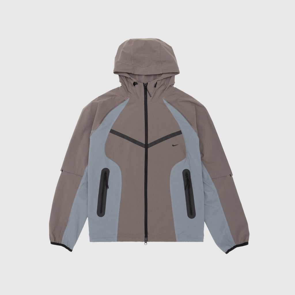 Tech Dri-Fit Woven Windrunner Oversized Jacket Nike оригінал – Купити в Україні – боковий вид
