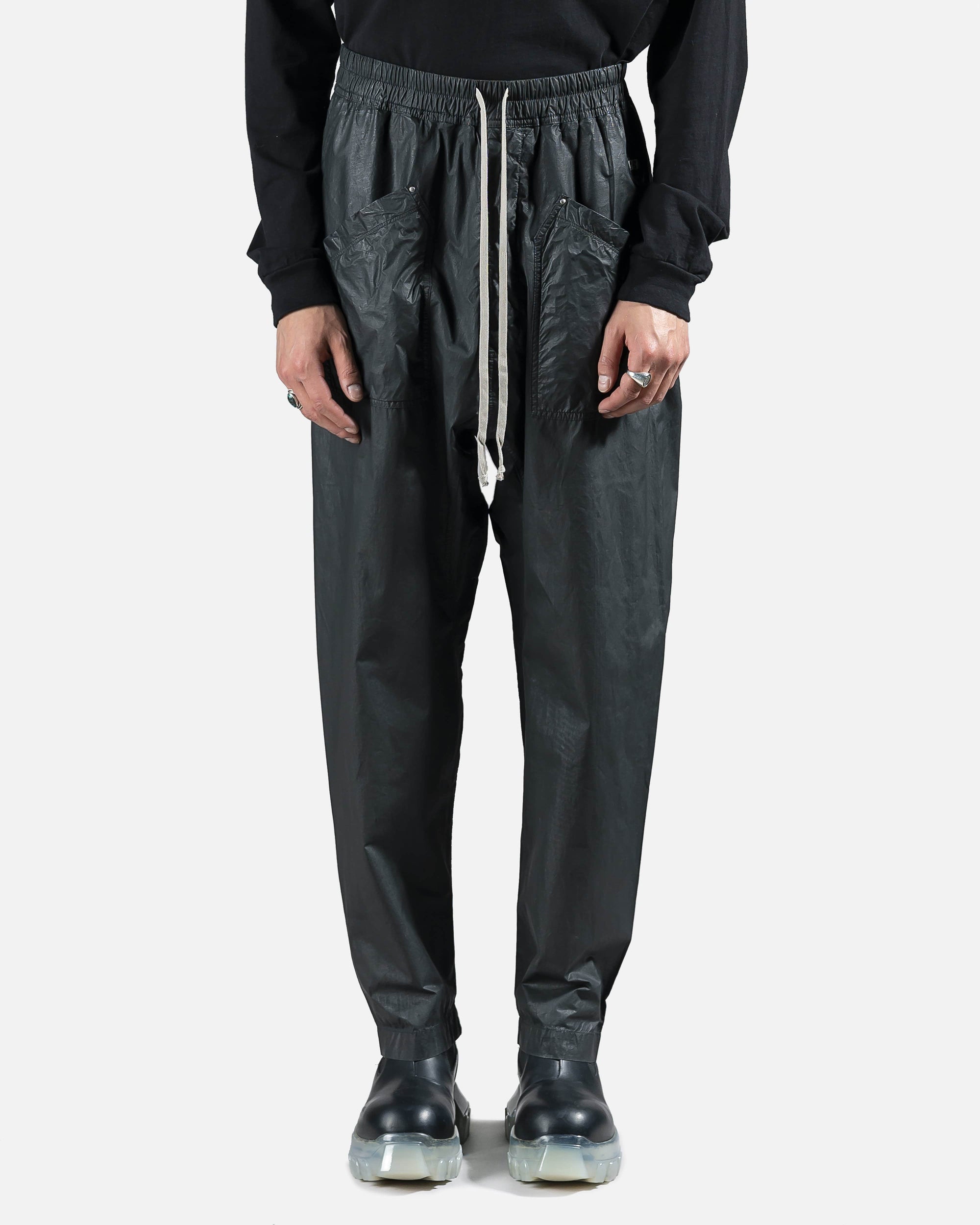 Waxed Cargo Drawstring Pants In Black Rick owens – Гарантія оригінальності – боковий вид