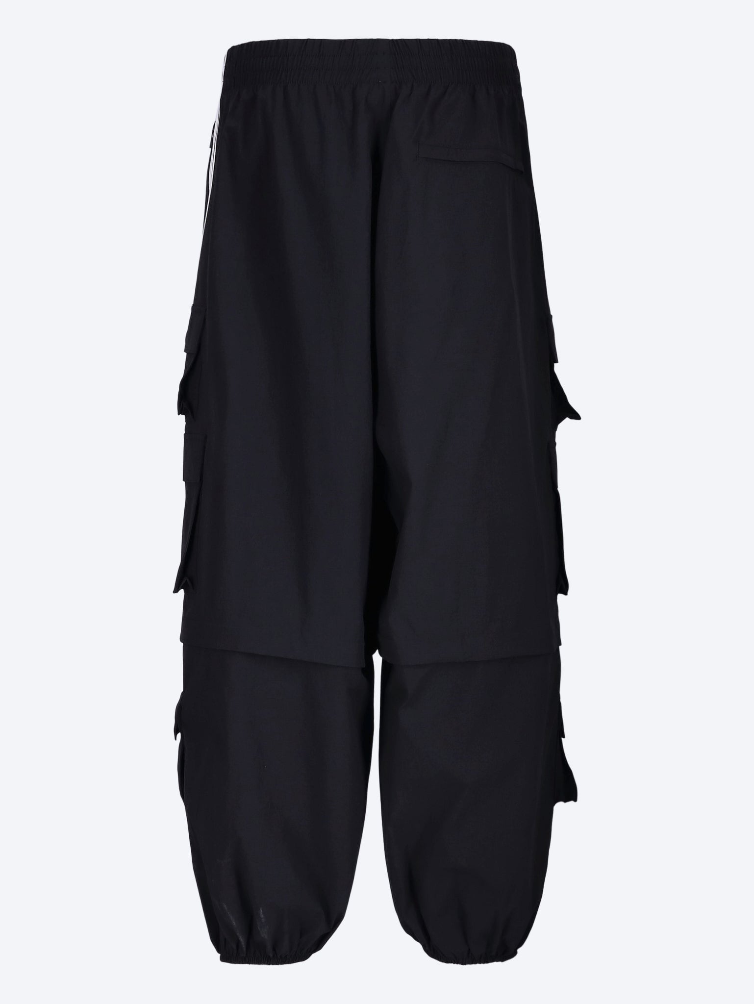 Оригінальна Wc Cargo Pants Adidas – детальний вид