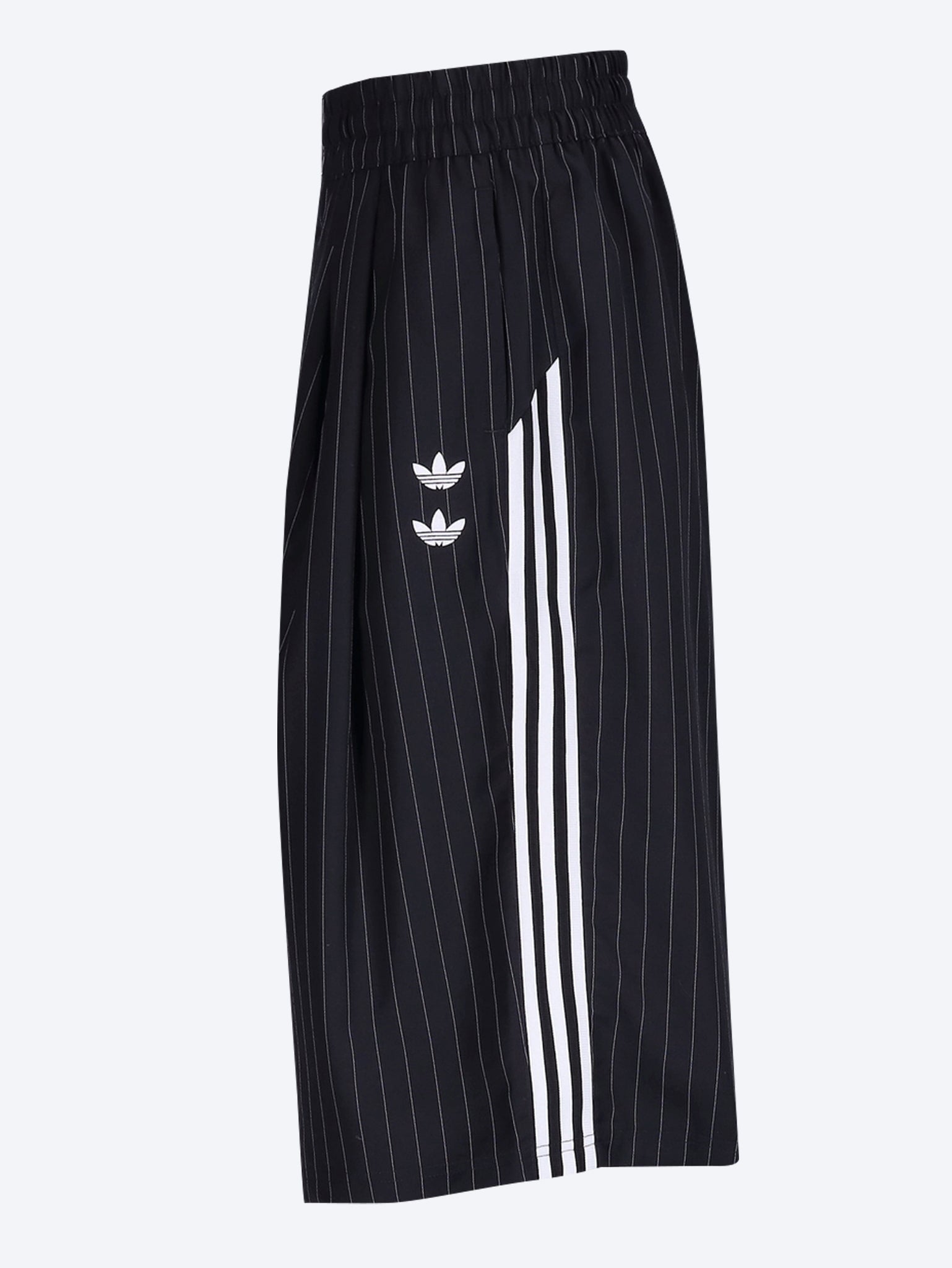 Оригінальна Wc Pinst Shorts Adidas – вид ззаду - ADIDAS
