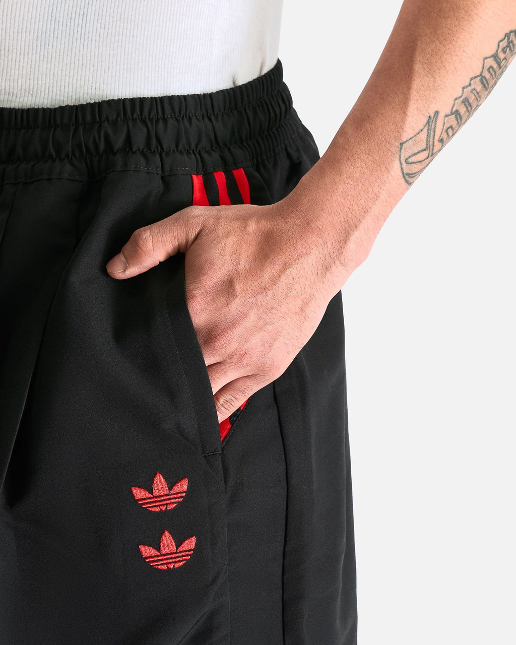 Willy Chavarria Long Short In Black Adidas – Гарантія оригінальності – збільшений вид