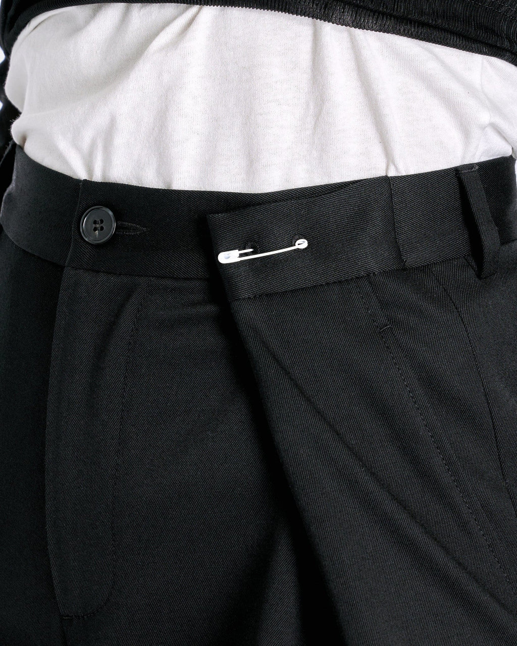 Wool Asymmetrical Pin Pants In Black Maison margiela оригінал – Купити в Україні – збільшений вид