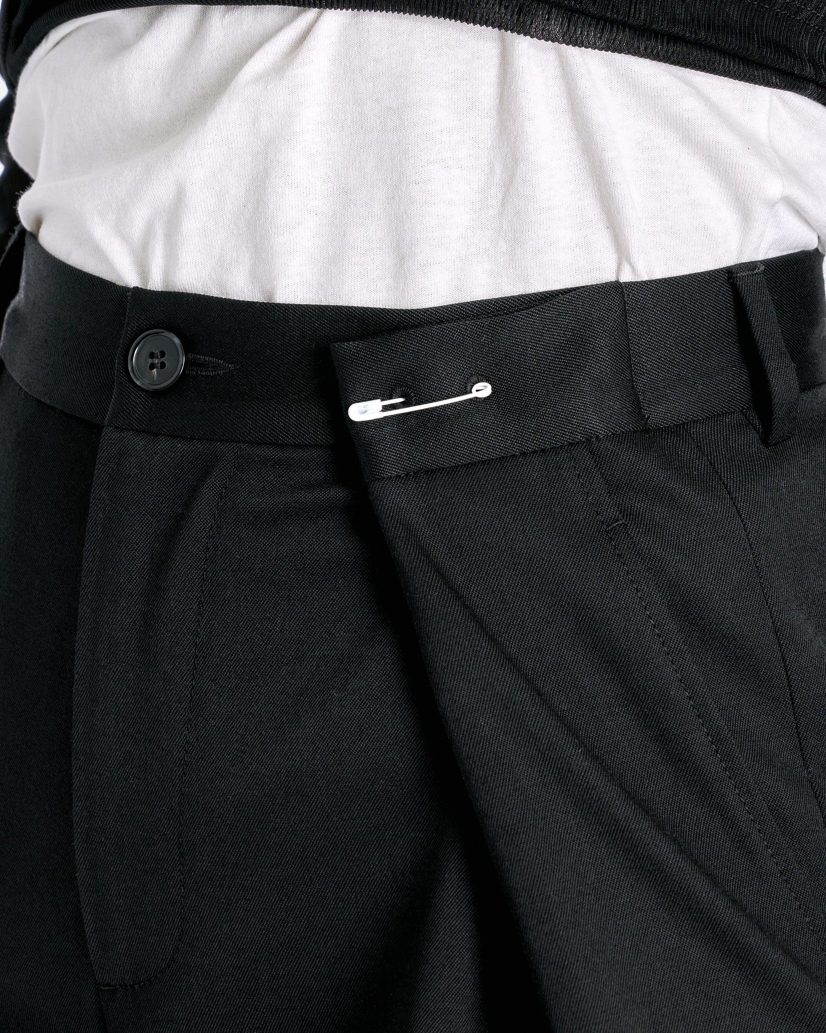 Wool Asymmetrical Pin Pants In Black Maison margiela оригінал – Купити в Україні – збільшений вид