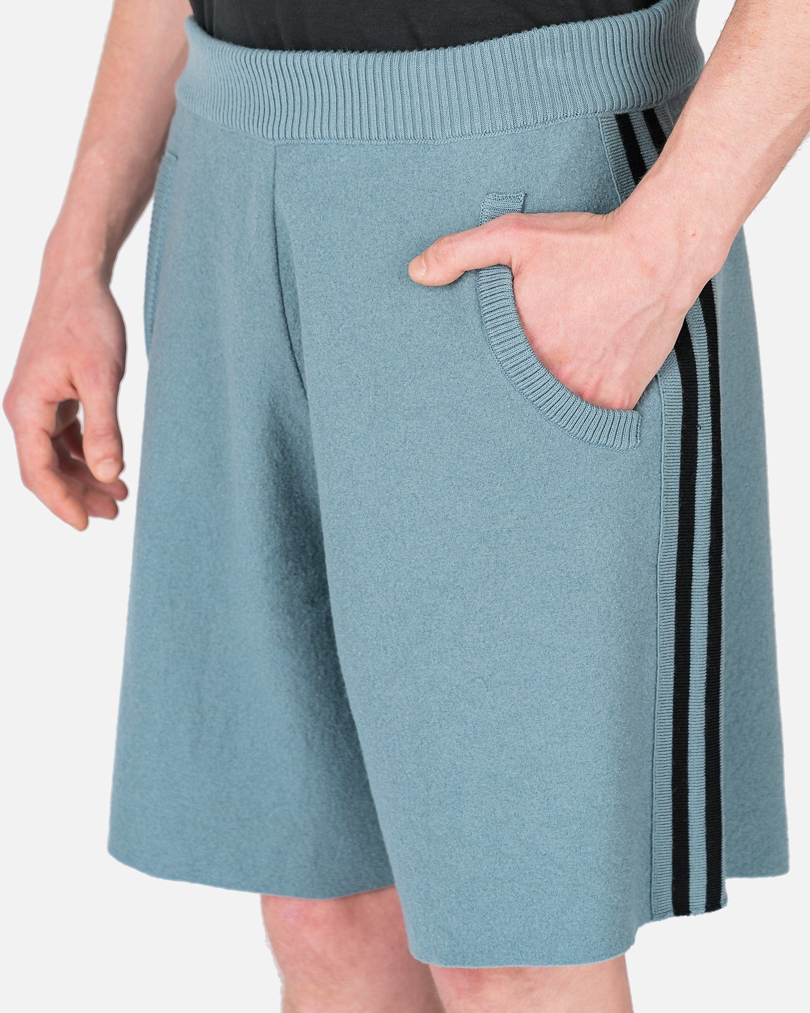 Wool Shorts In Slate Blue Maison margiela оригінал – Купити в Україні – збільшений вид