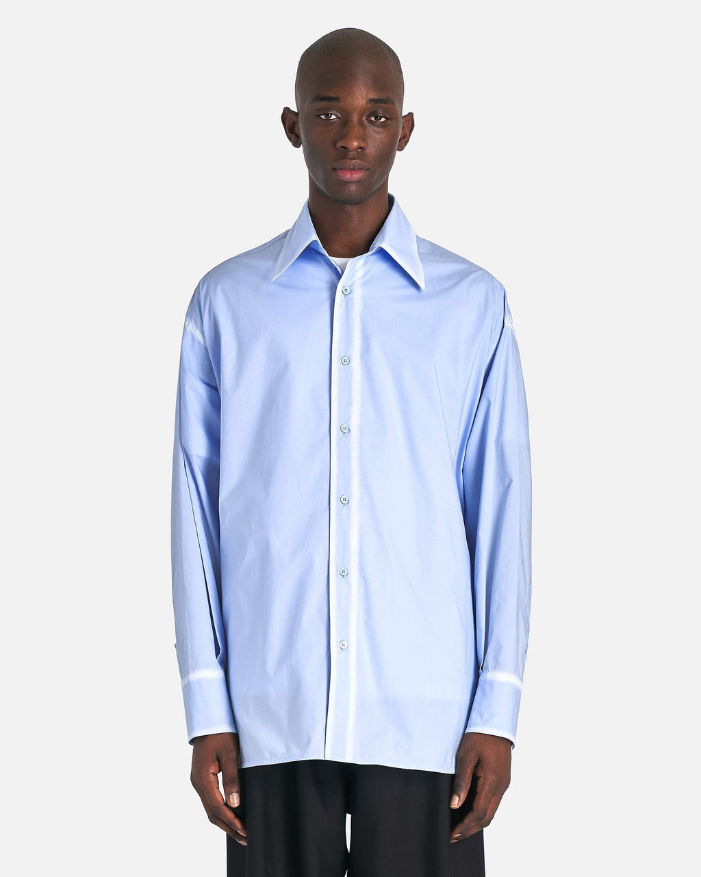 Оригінальна Worn Effect Poplin Shirt In Light Blue Maison margiela – боковий вид