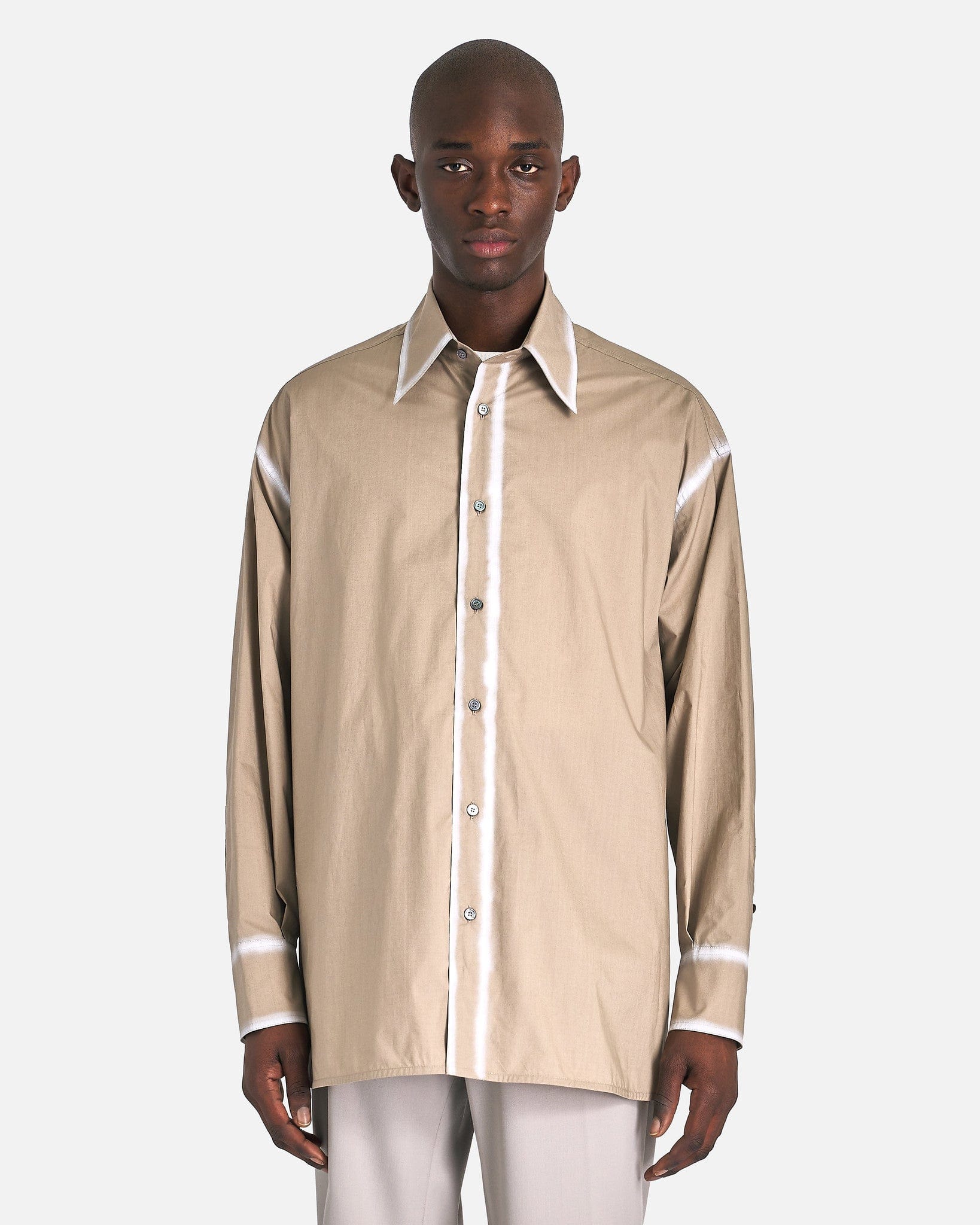 Worn Effect Poplin Shirt In Taupe Maison margiela – Гарантія оригінальності – боковий вид