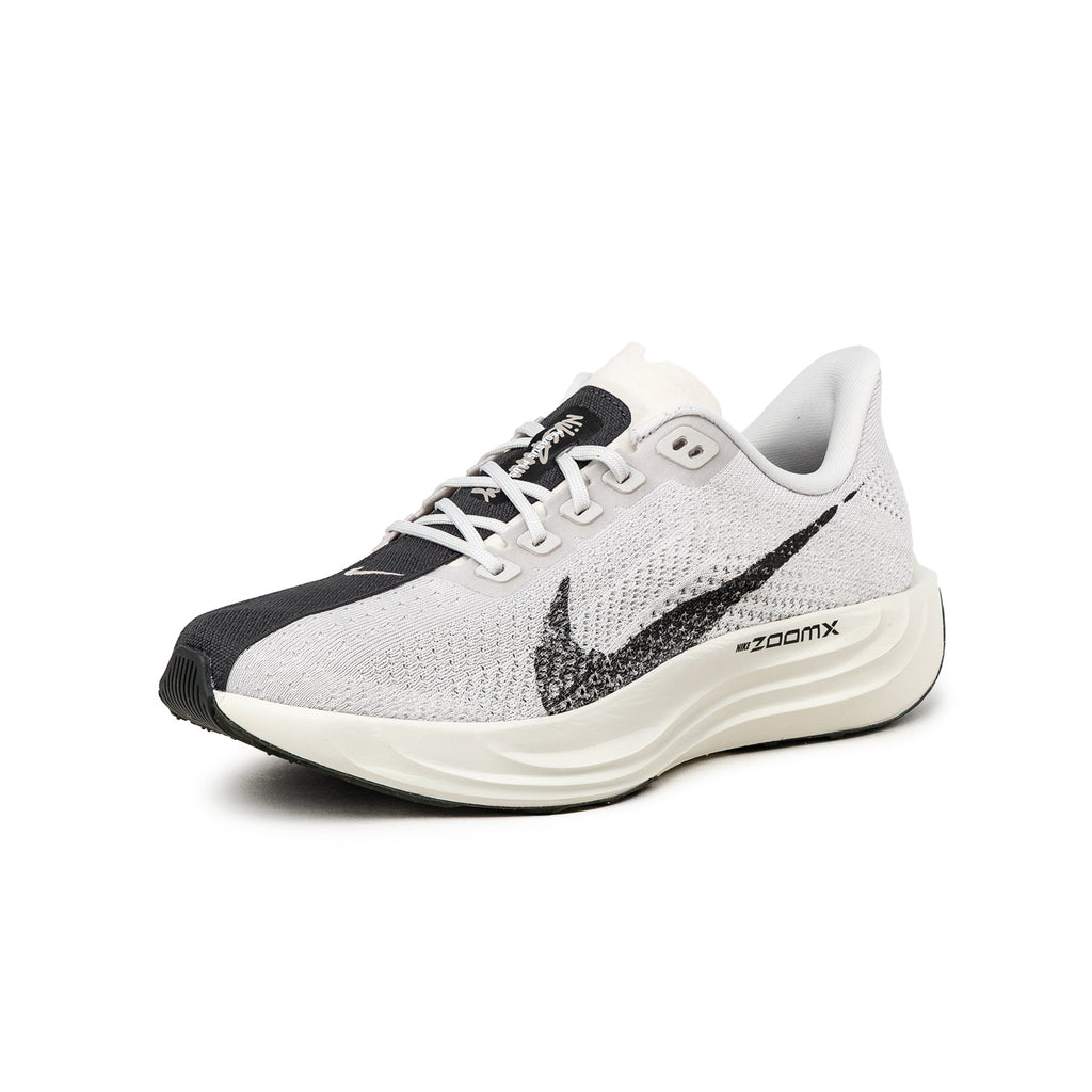 Pegasus Plus Nike оригінал – Купити в Україні – вид ззаду