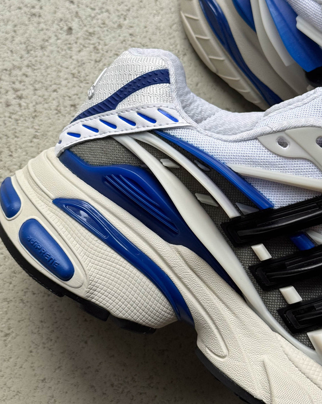 Adistar Jellyfish Adidas – Гарантія оригінальності – детальний вид