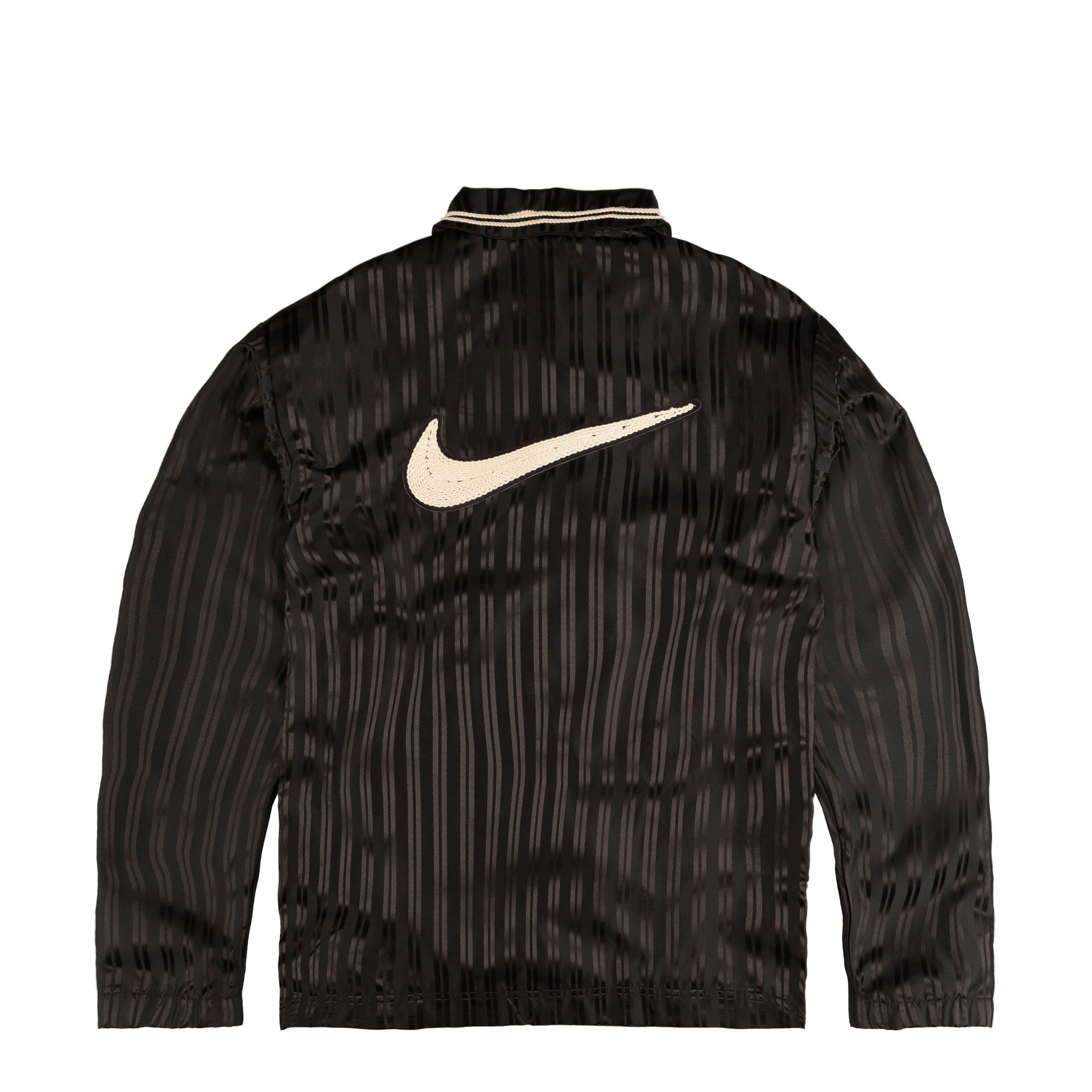 Nike Outerwear оригінал | Швидка доставка Україна – вид ззаду - NIKE