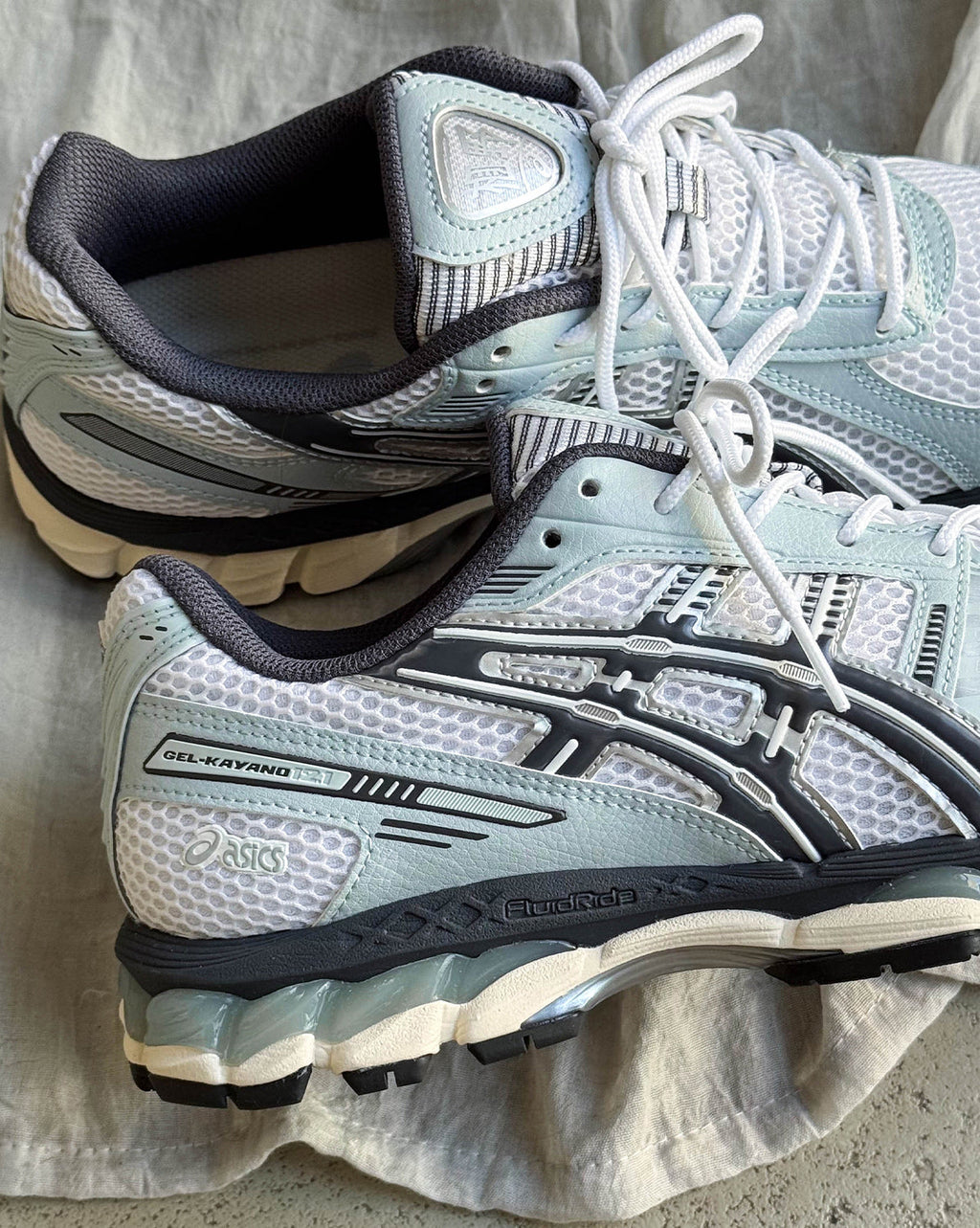 Оригінальна Gel Kayano 12.1 Asics – детальний вид