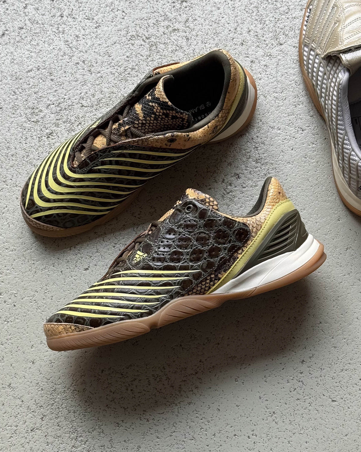 X Slam Jam F50.7 Sala C5 Consortium Adidas – Гарантія оригінальності – вид ззаду - ADIDAS
