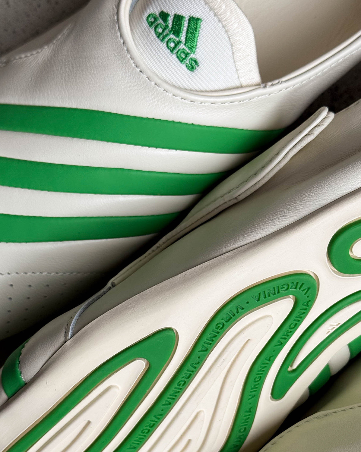 Vario Flat Earther Adidas – Гарантія оригінальності – детальний вид - ADIDAS